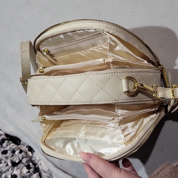 Joy & Iman Cream Quilted Crossbody Bag - Picture 11 of 15